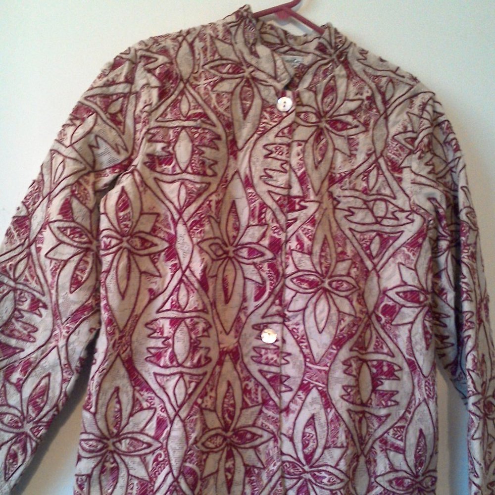 COLDWATER CREEK WOMAN'S RED & BEIGE PRINT JACKET